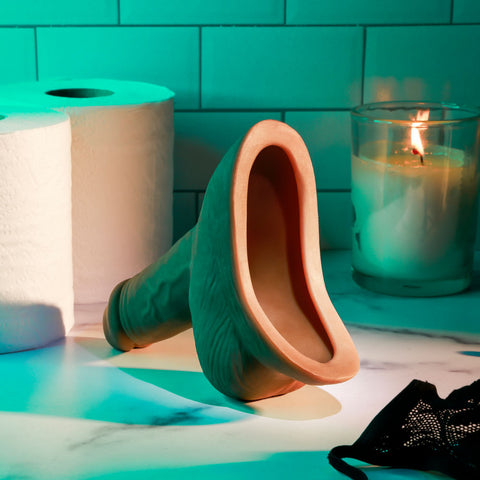Gender X Stand To Pee Funnel Dark GENDER EXPRESSION