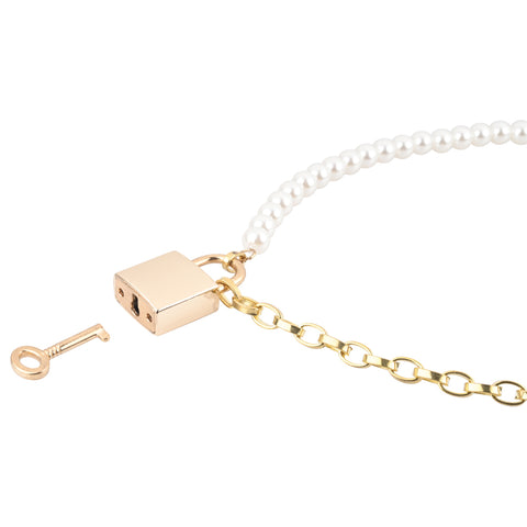 Sex and Mischief Pearl Day Collar for Elegant Submission and Sophistication Collar
