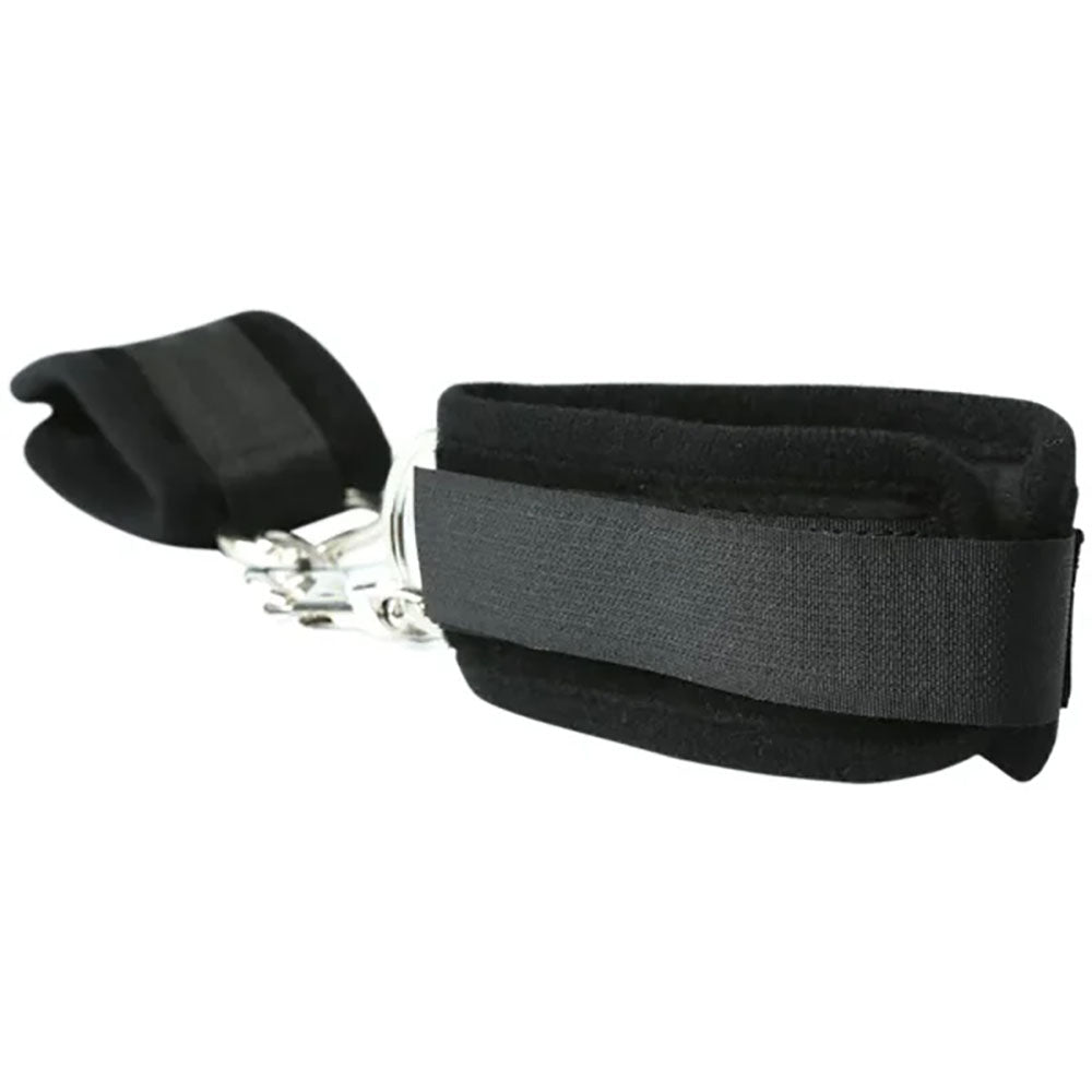 Sex & Mischief Beginner's Handcuffs – Bondage Handcuffs Secondary image