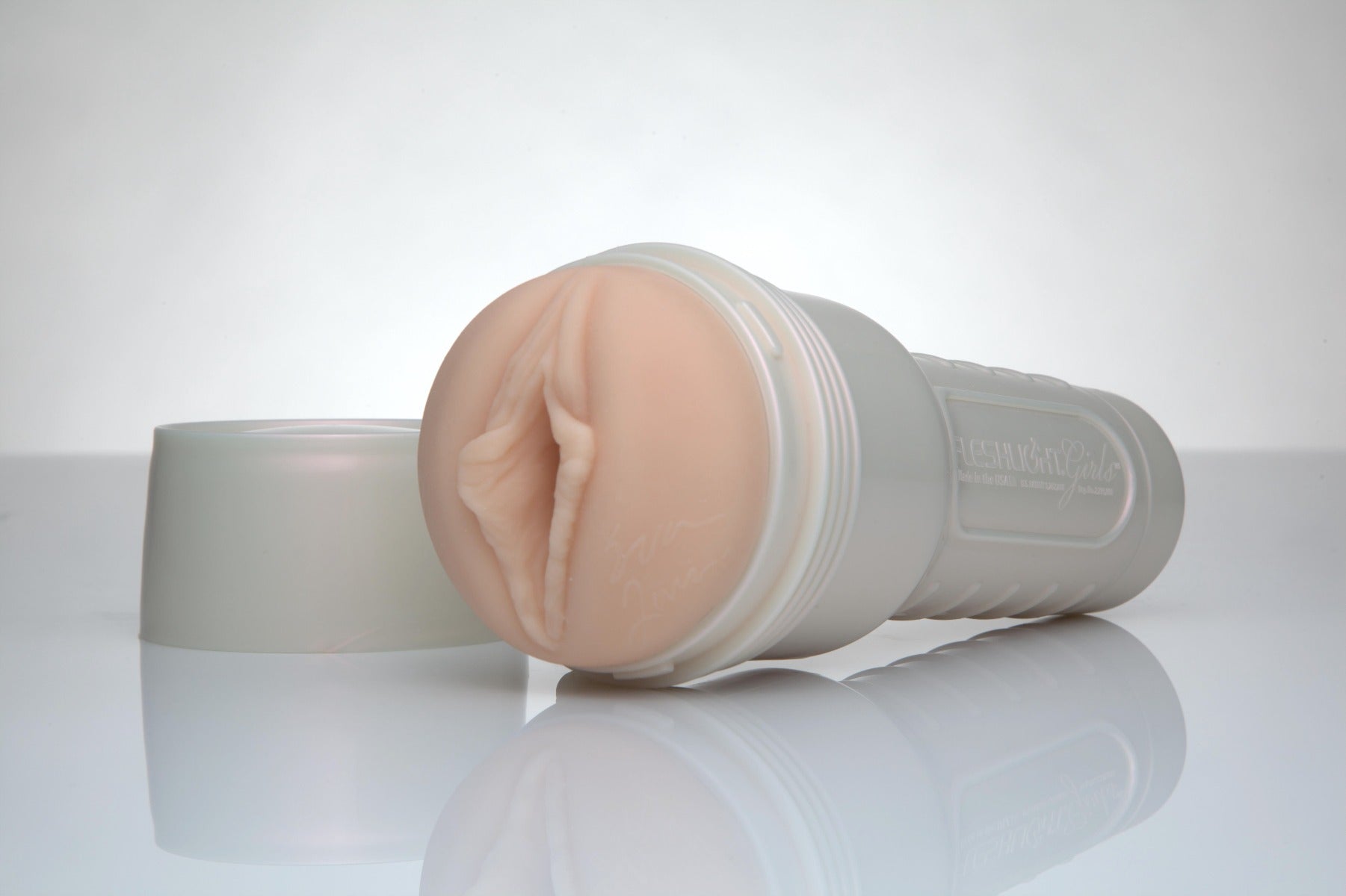 Fleshlight Girls Eva Lovia Sugar – Realistic Molded Sleeve Male Masturbator > Sex Toys For Men > Masturbators > Pornstar