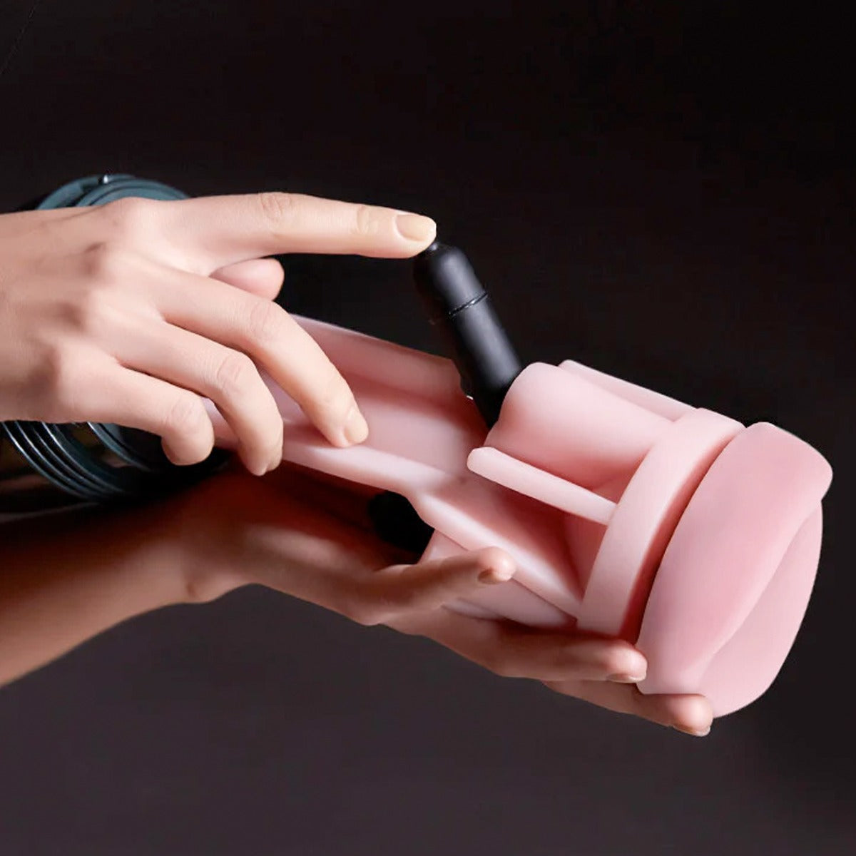 Fleshlight Vibro Butt – Vibrating Male Masturbator with Super Skin Material > Sex Toys For Men > Masturbators > Vibrating