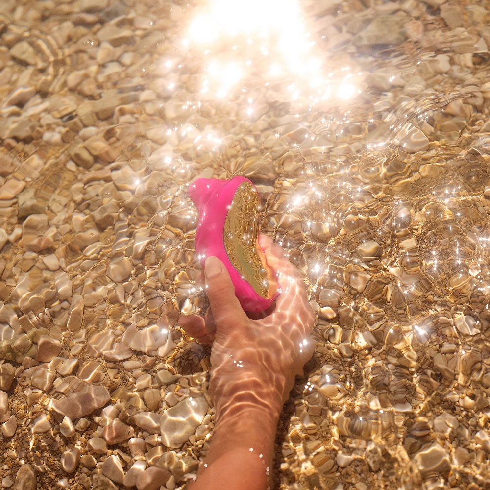 Lelo Sona Clitoral Stimulator Black Air Pulsation