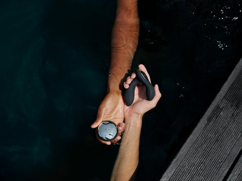 Lelo Hugo 2 (Black) – Remote-Controlled Prostate Massager > Anal Range > Prostate Plugs