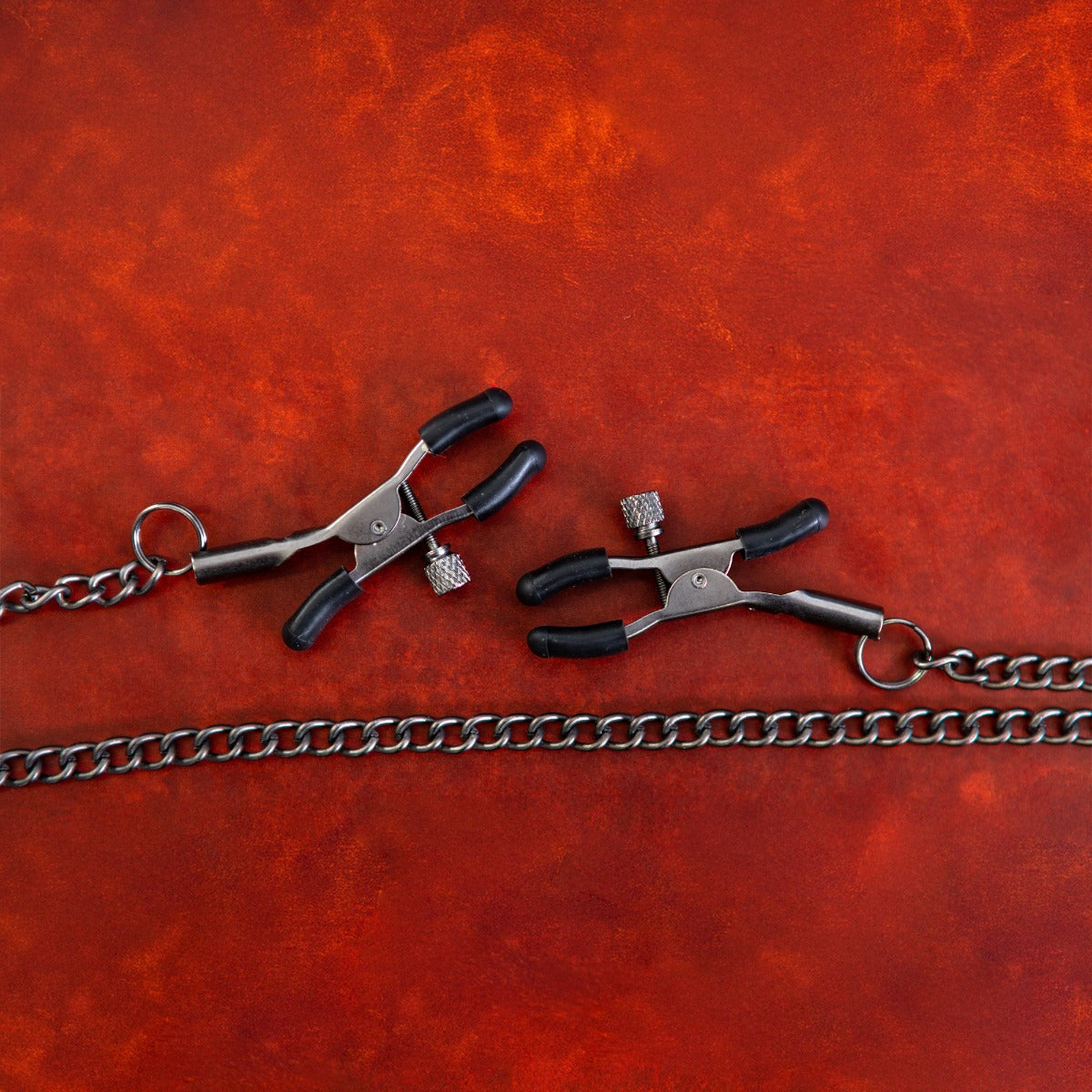 Sei Mio Nip and Tug Adjustable Nipple Clamp Chain – Adjustable Nipple Clamp Secondary image