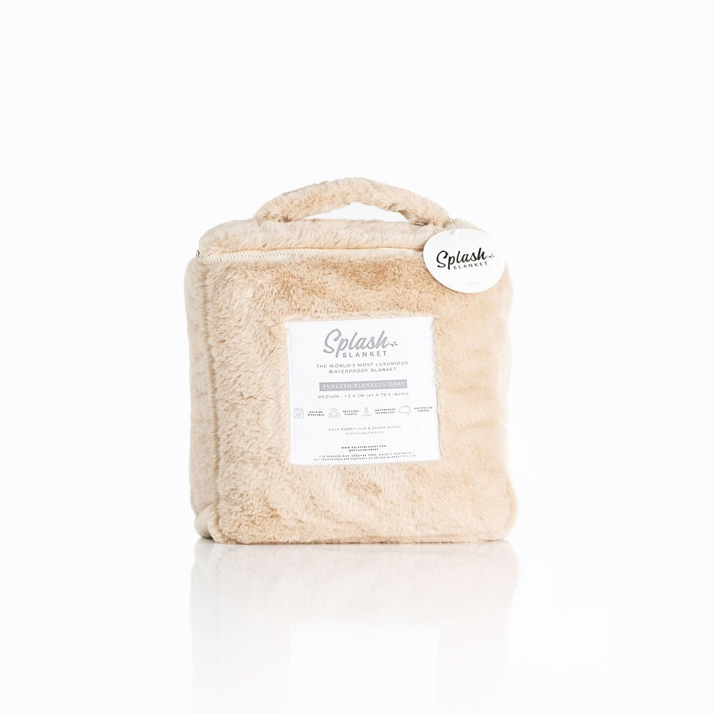 Furlush Splash Small Chai Waterproof Plush Cozy Blanket Secondary image